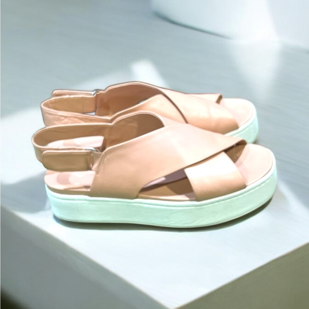 Vince Weslan Platform Sandals Blush Pink Size 8.